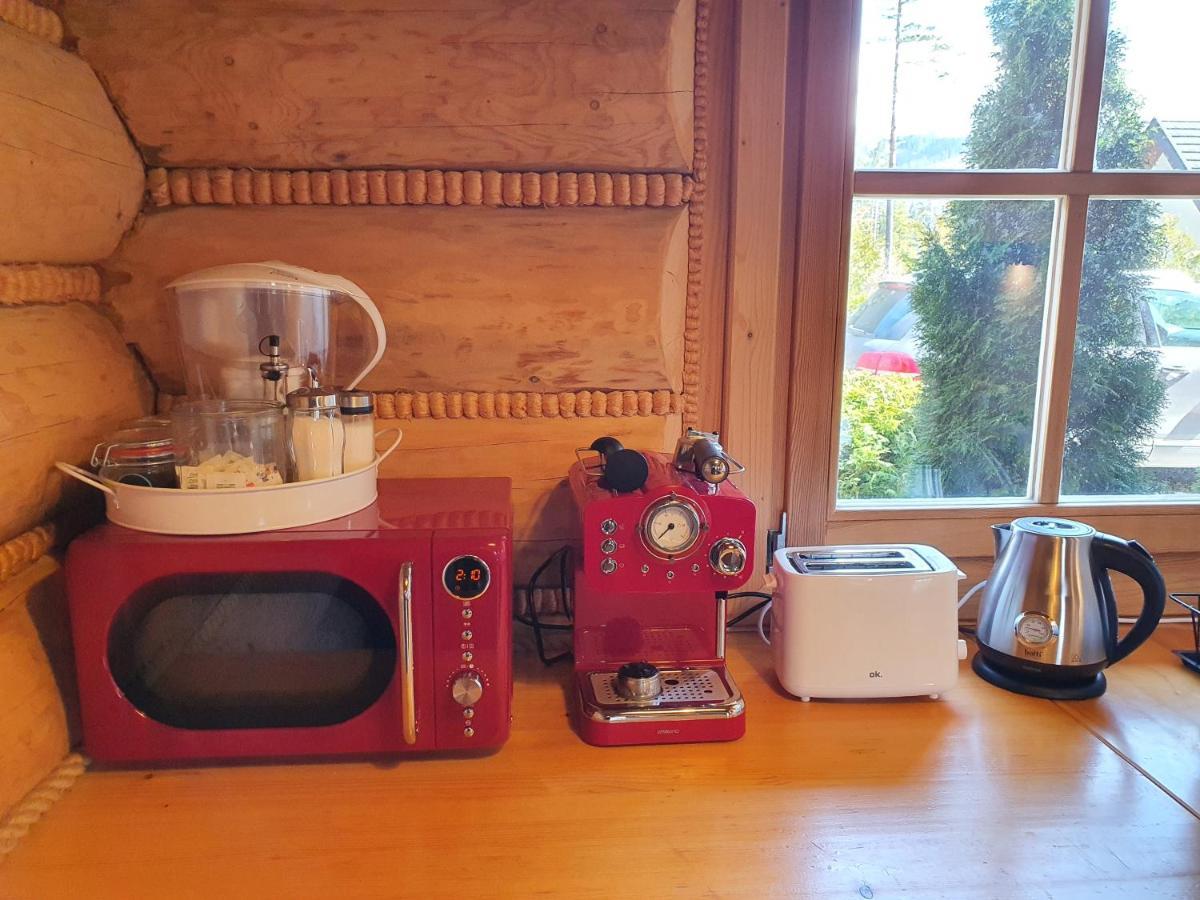 コシチェリスコ Nydala Rusticヴィラ エクステリア 写真